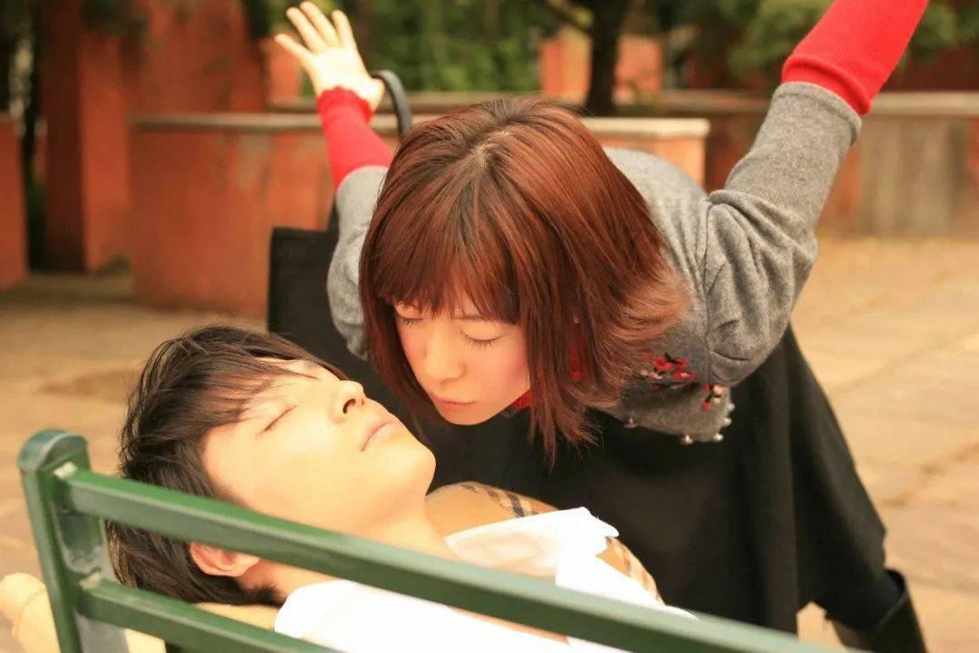 杀腐惩奸，人民的眼睛和心里是雪亮的