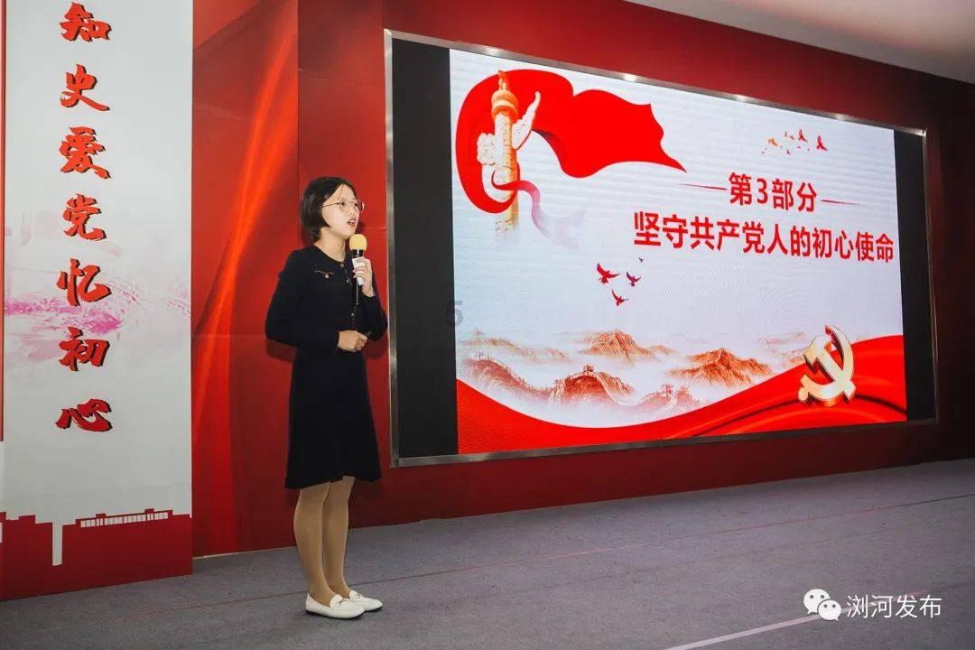 东南亚女孩逃脱