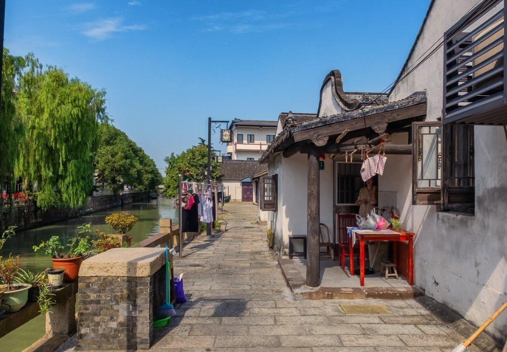 有没有生孩子公婆一分钱不出，什么都不给孩子买，什么也不管的呢？游戏画面