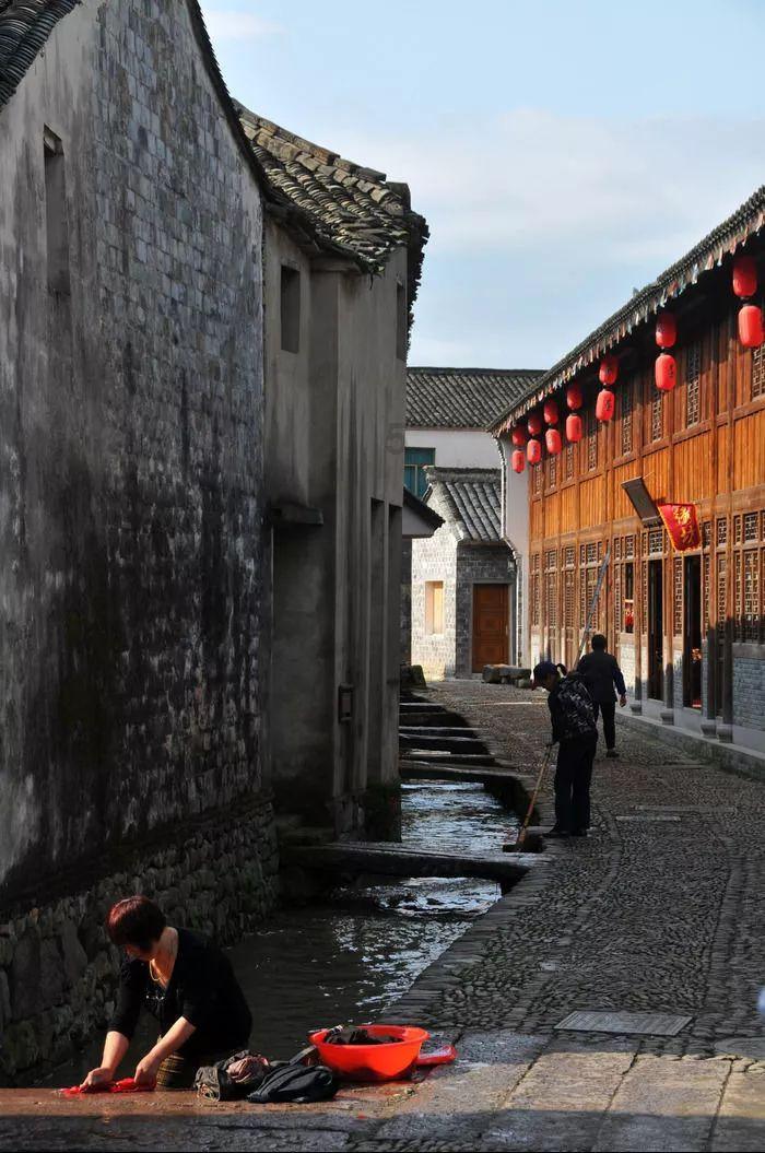 小萝莉泰国度假
